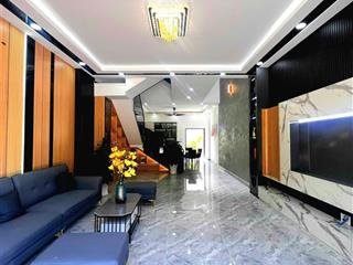 Siêu phẩm nhà 1trêt 2lầu đường trước nhà 28m , nhà bao đẹp bao chất lượng giá bao rẻ .sổ hồng riêng