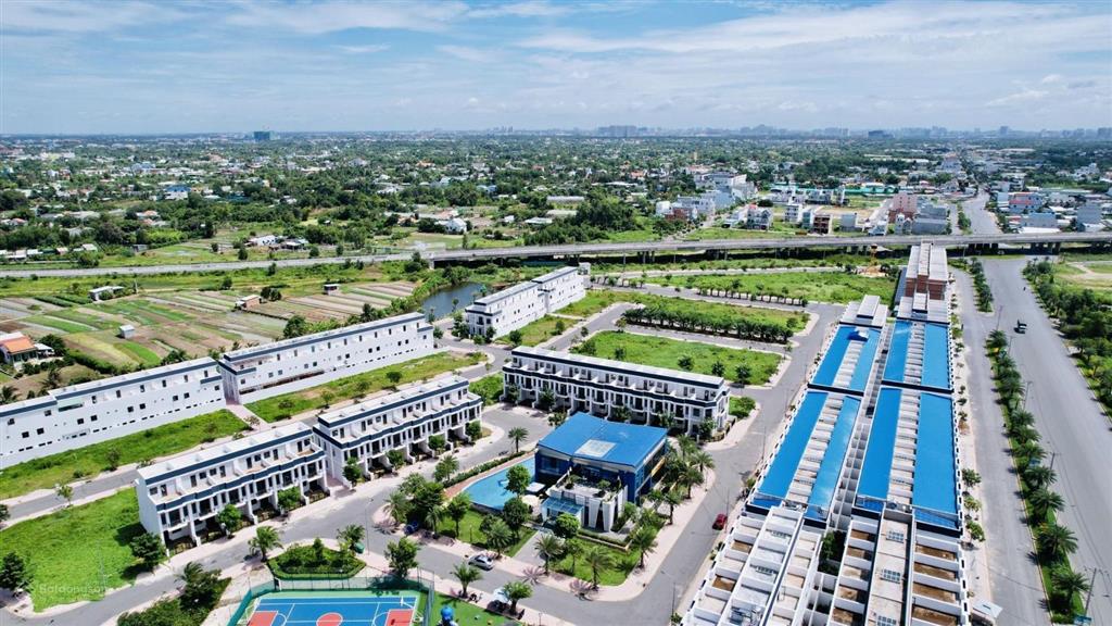 Chủ ngộp cần bán gấp lô đất view trường học cưc đẹp. tại khu đô thị the sol, shr, sang tên ngay