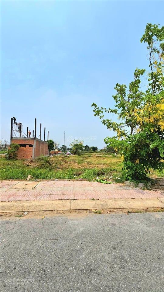 Chủ ngộp cần bán gấp lô đất view trường học cưc đẹp. tại khu đô thị the sol, shr, sang tên ngay