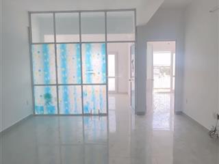 Tôi có một căn hộ hai phòng ngủ chung cư hoà khánh nằm ngay trung tâm quận liên chiểu