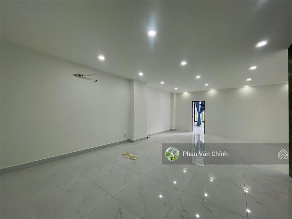 Bán nhà 6 tầng mặt tiền (7x20m) nguyễn thị nhung, hoàn thiện văn phòng, sổ hồng riêng giá 38 tỷ tl