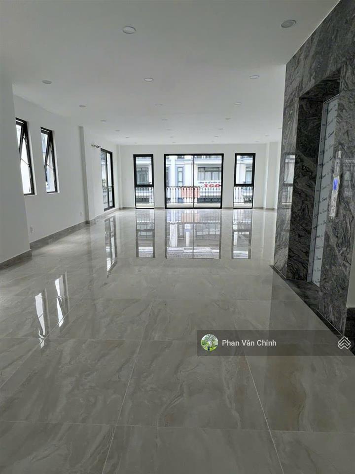 Cho thuê nguyên tầng trệt + lầu 1 (7x20) nhà kđt vạn phúc, hoàn thiện nội thất giá 20tr/th tl