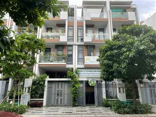 Duy nhất nhà vạn phúc (5x22)m hoàn thiện nội thất, sổ hồng riêng giá 18,5 tỷ tl