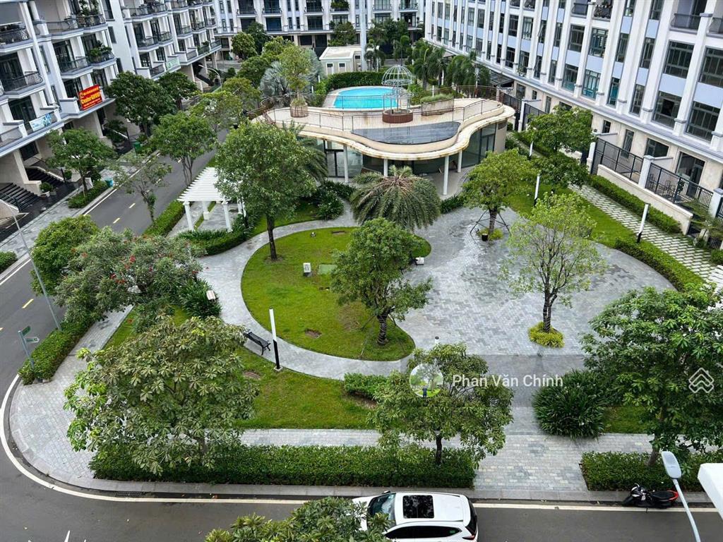 Bán nhà vạn phúc city ngang 7m, hoàn thiện nội thất, sổ hồng riêng giá 32 tỉ tl