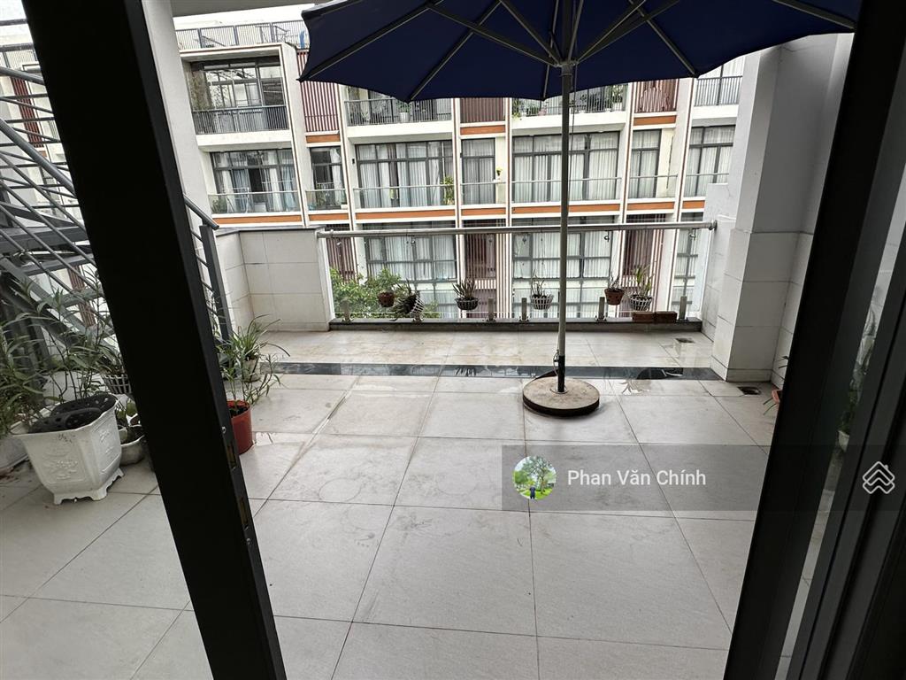 Bán nhà vạn phúc ngay lối thông hành, hoàn thiện cao cấp có thang máy giá 22,5 tỷ