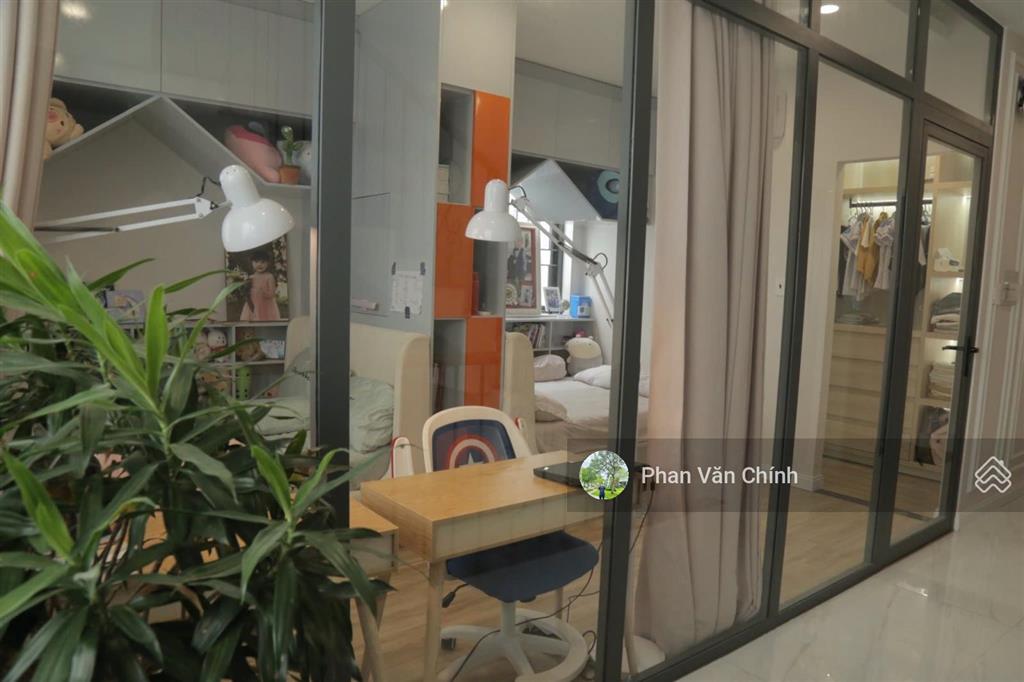 Bán nhà 5 tầng vạn phúc (9x20m = 180m2) hoàn thiện nội thất giá 34,2 tỷ