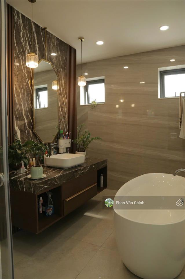 Bán nhà 5 tầng vạn phúc (9x20m = 180m2) hoàn thiện nội thất giá 34,2 tỷ