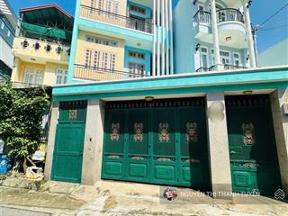 Bán nhanh chdv đường 16, p. linh chiểu ngay đại học ngân hàng 215m2 ngang 8m thu nhập 90tr/tháng
