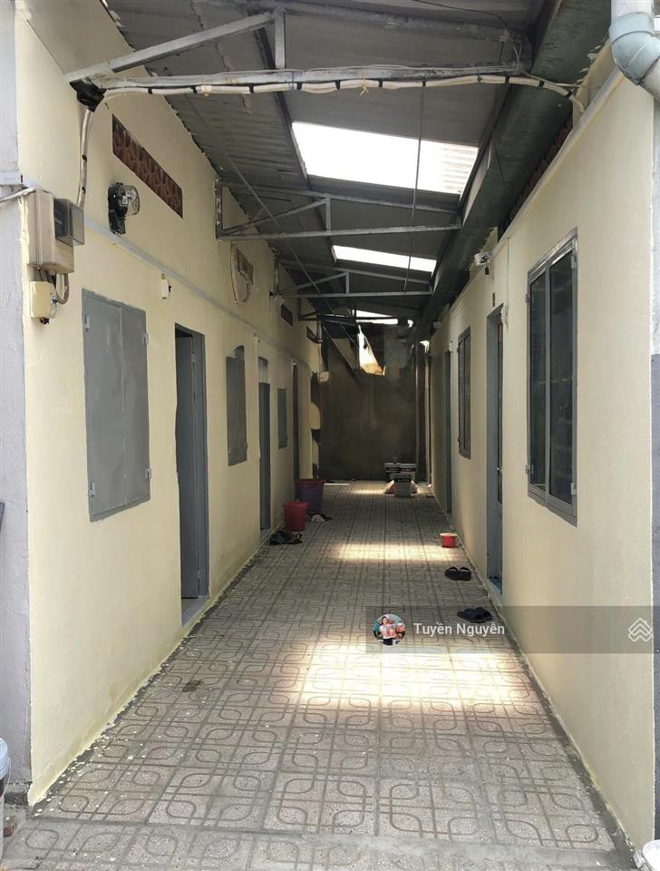 Bán gấp nhà ngay kha vạn cân, p.linh tây 600m2 gồm có 30 phòng tn 100tr/tháng gần đại học cảnh sát