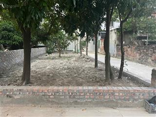 Bán lô góc trung hậu giá 4,x tỷ full thổ đường ô tô