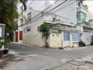 Bán nhanh lô góc 2 mặt tiền đường ô tô cách biển chỉ 400m 12 tỷ