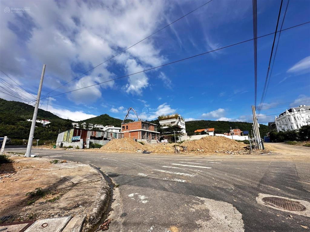 A941. bán 3 lô liền kề 212,4m  view biển khu biệt thự  22 tỷ 300 triệu