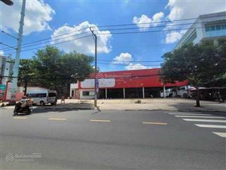 Cho thuê mb thương mại 856 âu cơ ngang 50m vị trí siêu đẹp, hiện trạng st coop mart trống suốt