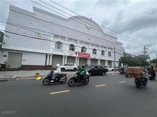 Siêu phẩm cho cá mập 36 thạch lam ngang 52m mặt tiền/ dtsd hơn 4500m2