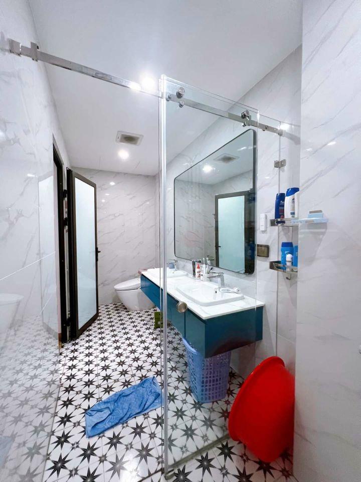 BÁN NHÀ HOÀNG VĂN THÁI-10M RA PHỐ- 2 THOÁNG TRƯỚC SAU- NGÕ THÔNG Ô TÔ KINH DOANH-81M-4 TẦNG- HƠN 18TỶ