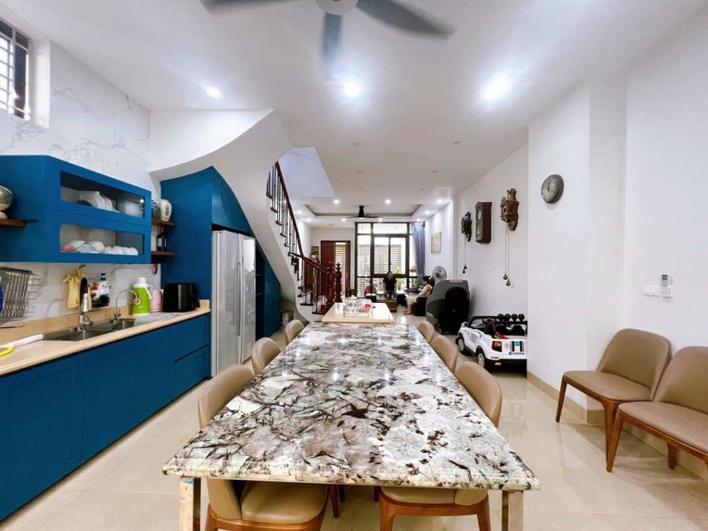 BÁN NHÀ HOÀNG VĂN THÁI-10M RA PHỐ- 2 THOÁNG TRƯỚC SAU- NGÕ THÔNG Ô TÔ KINH DOANH-81M-4 TẦNG- HƠN 18TỶ