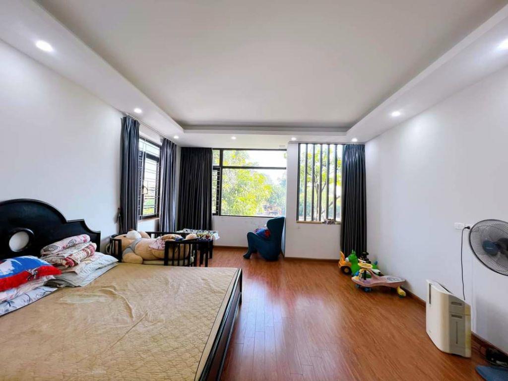 BÁN NHÀ HOÀNG VĂN THÁI-10M RA PHỐ- 2 THOÁNG TRƯỚC SAU- NGÕ THÔNG Ô TÔ KINH DOANH-81M-4 TẦNG- HƠN 18TỶ