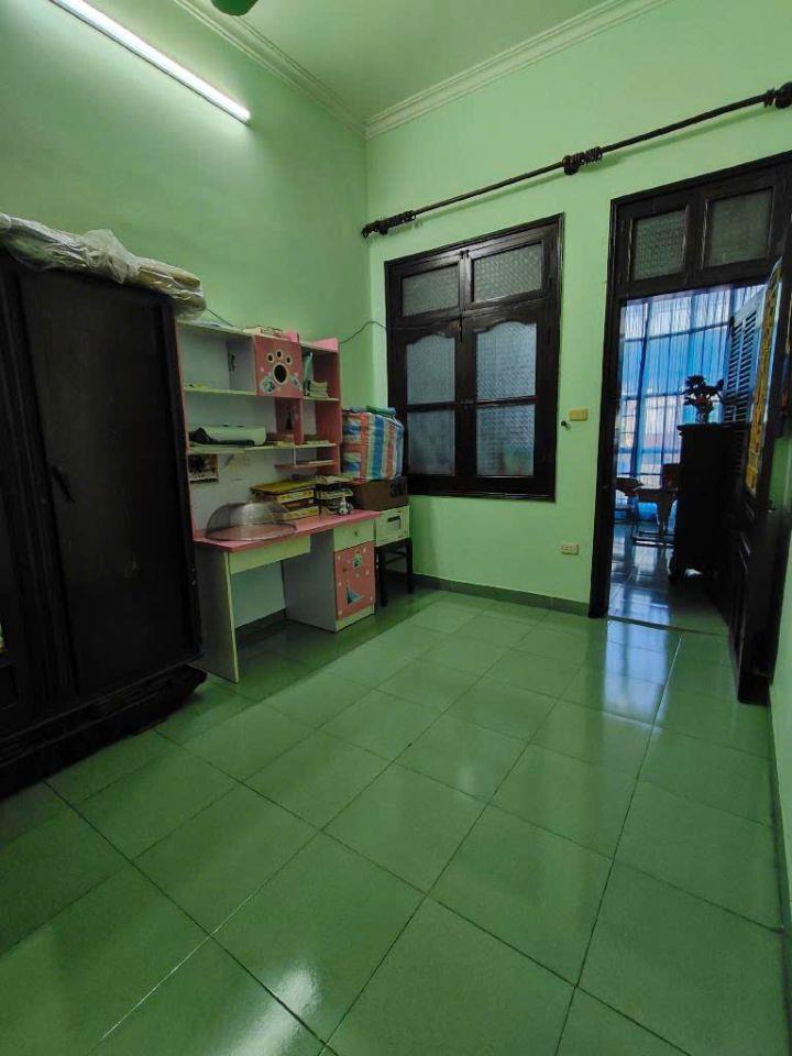 BÁN MẶT PHỐ TRƯỜNG CHINH- LÔ GÓC 3 THOÁNG- VỈA HÈ- KINH DOANH SẦM UẤT- MẶT TIỀN SIÊU RỘNG- 188M-3 TẦNG- 50 TỶ