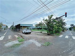 Chính chủ bán 228.9m2(8,2x27) full thổ cư góc 2 mặt tiền đường nguyễn chí thanhchỉ 2.85tỷ(sổ hồng)