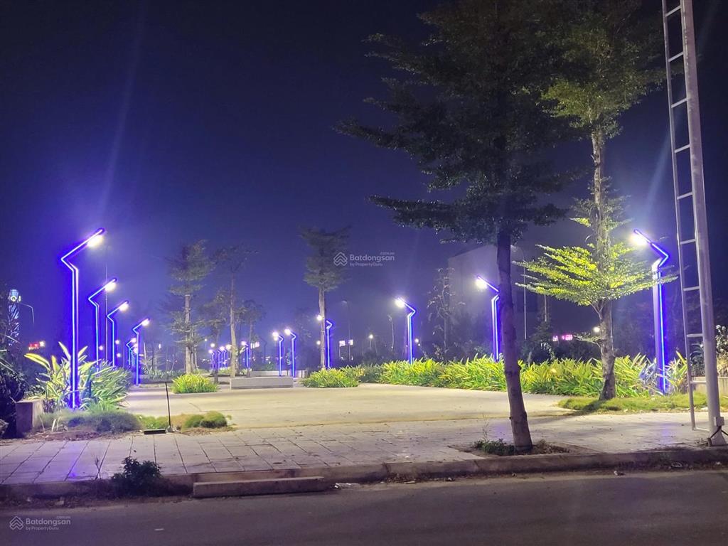 Nhanh, lô góc công viên 84m2. giá đầu tư chỉ 2,4 tỷ kđt rùa vàng city