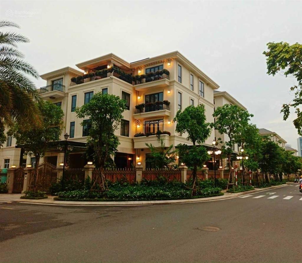 Cho thuê biệt thự victoria bason đầy đủ nội thất cao cấp ven sông quận 1