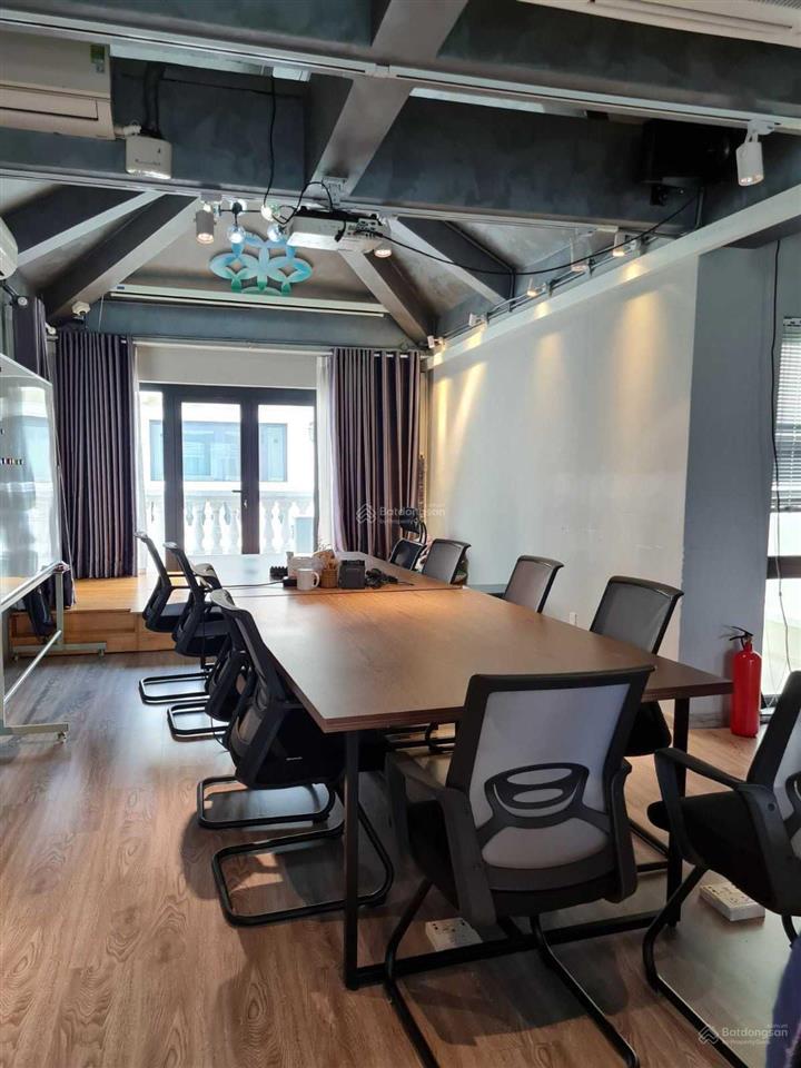 Cho thuê biệt thự victoria bason đầy đủ nội thất cao cấp ven sông quận 1