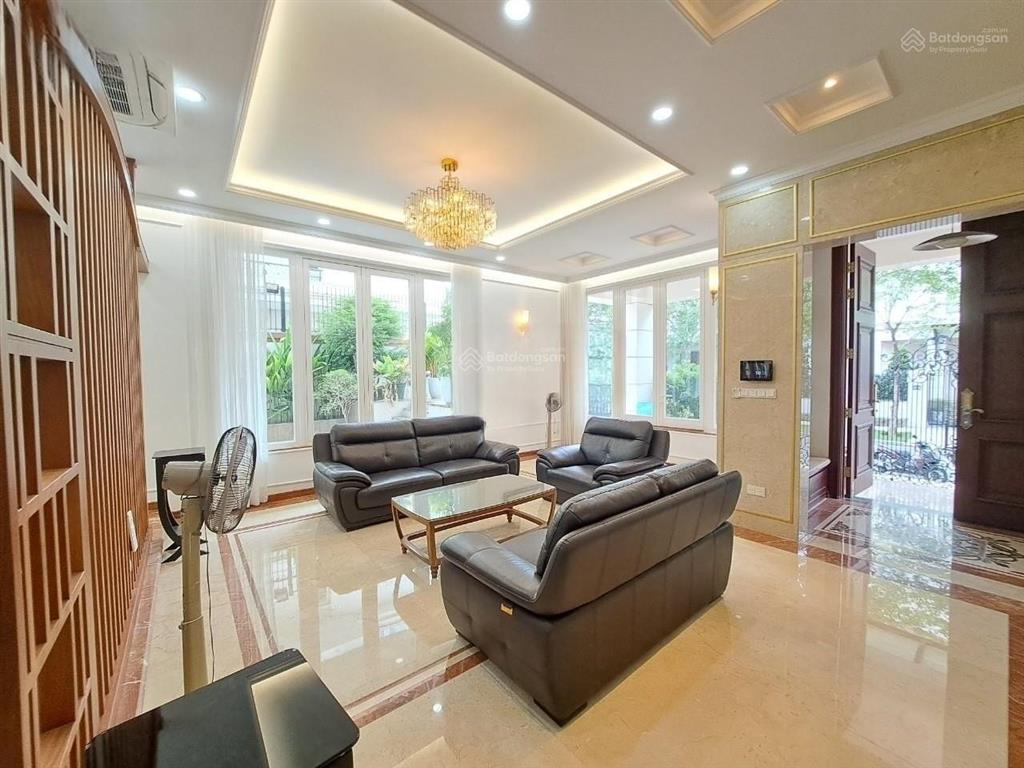 Cho thuê biệt thự sala thủ thiêm saroma villa quận 2