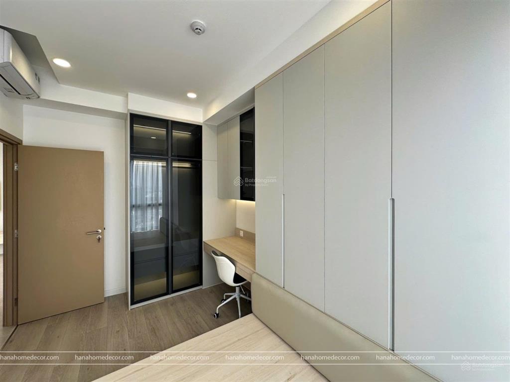 Giá cực tốt căn 3pn, 2wc nội thất cao cấp có ô xe hầm chung cư the antonia giá 12,3 tỷ all in.