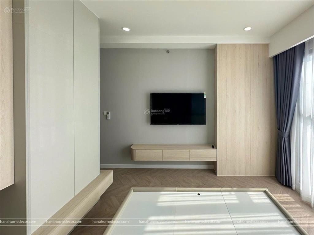 Giá cực tốt căn 3pn, 2wc nội thất cao cấp có ô xe hầm chung cư the antonia giá 12,3 tỷ all in.