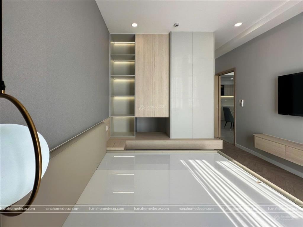 Giá cực tốt căn 3pn, 2wc nội thất cao cấp có ô xe hầm chung cư the antonia giá 12,3 tỷ all in.