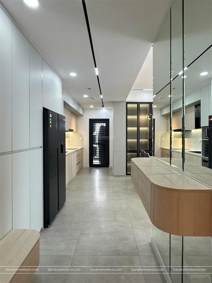 Giá cực tốt căn 3pn, 2wc nội thất cao cấp có ô xe hầm chung cư the antonia giá 12,3 tỷ all in.