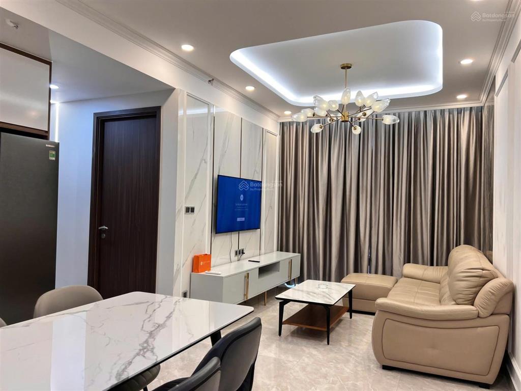 Căn hộ giá tốt midtown có 2pn, 2wc nội thất đầy đủ view thoáng mát giá 9 tỷ all in