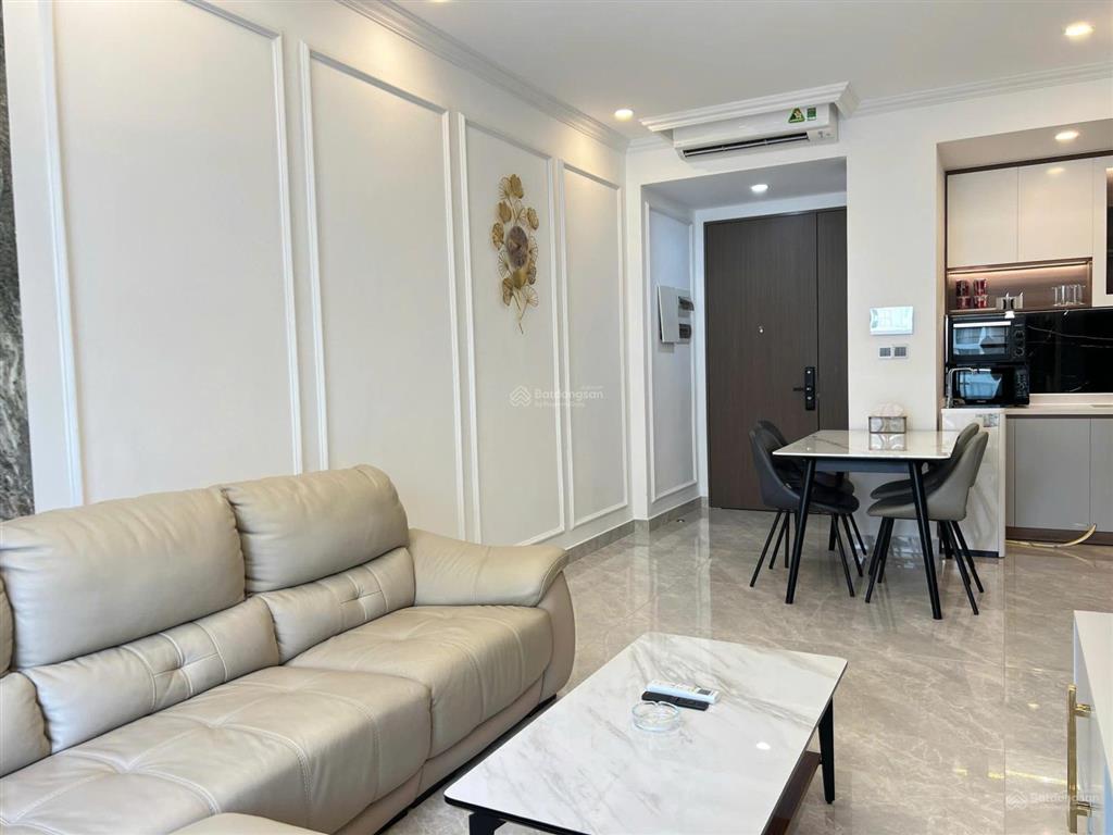 Căn hộ giá tốt midtown có 2pn, 2wc nội thất đầy đủ view thoáng mát giá 9 tỷ all in