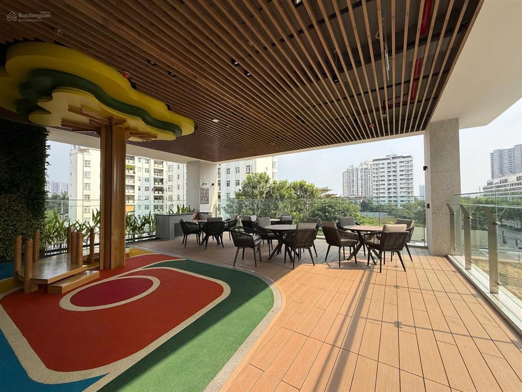 Bán gấp căn hộ chung cư the aurora phú mỹ hưng, 8,6 tỷ, 74m2, 2pn, q7, hcm