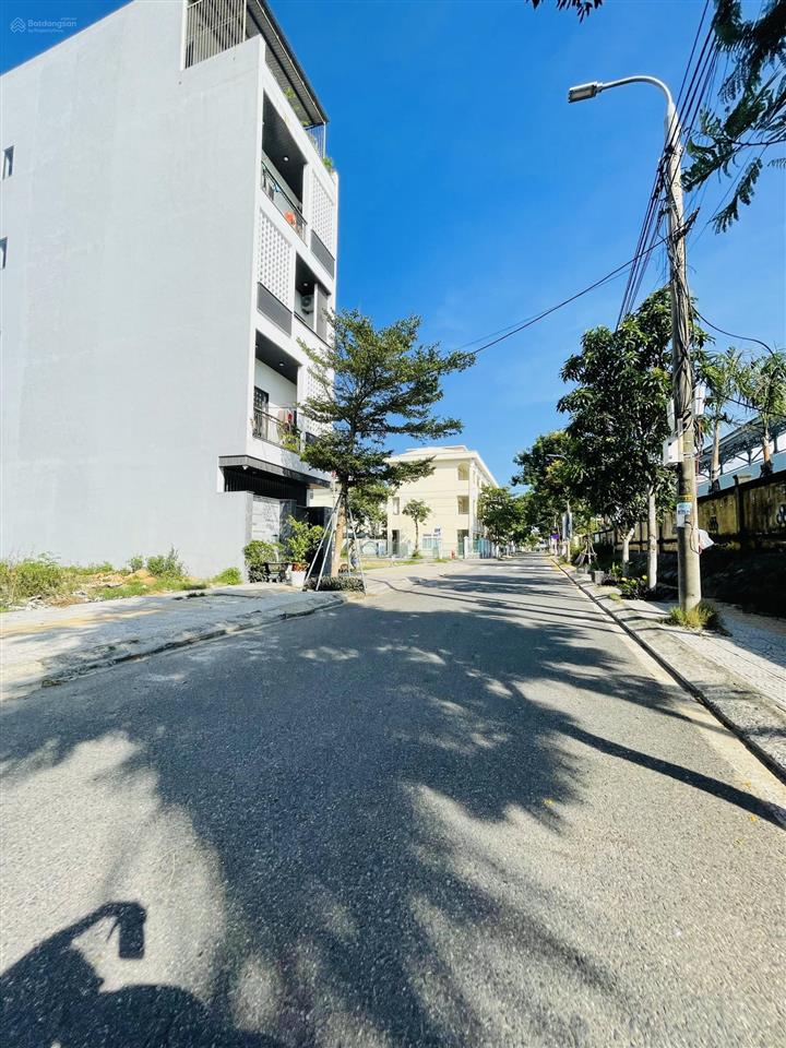 Chính chủ cần bán nhanh lô đất đường đinh gia khánh, khu tthc quận ngũ hành sơn, 0905 783 ***