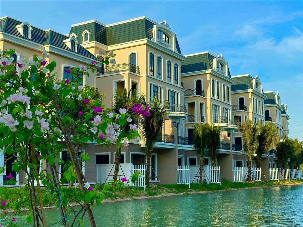 Cắt lỗ gấp 5 tỷ biệt thự song lập 168m2 đảo ngọc trai vinhomes ocean park 02