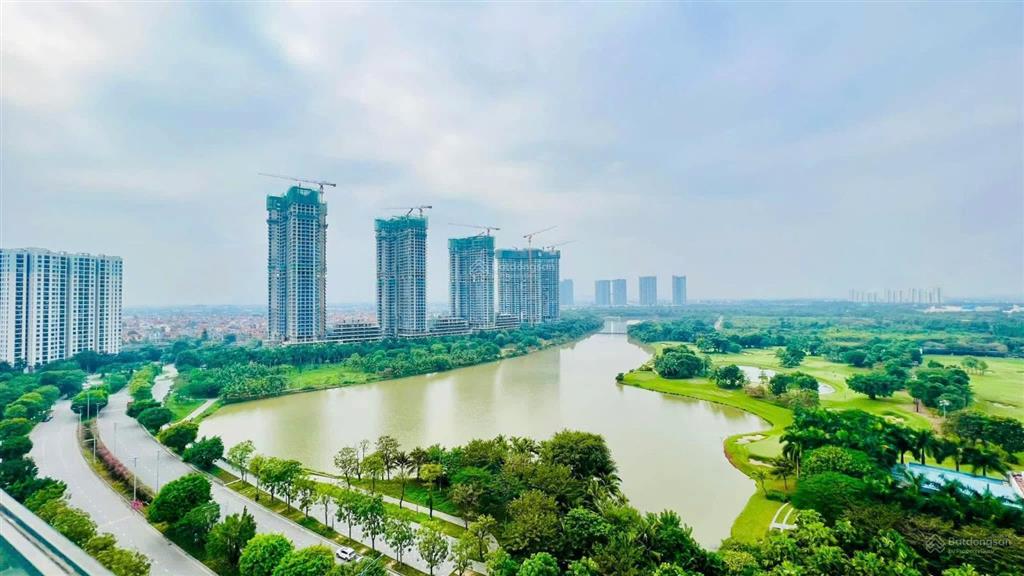 Central lake ch 158m2 3pn3vs, tầng trung, view hồ thiên nga, sẵn sổ đỏ 0328 920 ***(zalo)