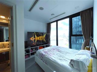 Chuyển nhượng 2pn view sông và bitexco đã có sổ giá tốt để ở vinhomes bason