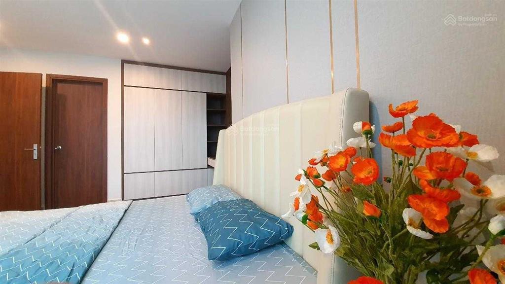 Nhà em cần cho khách thuê căn hộ 2pn + 1. nhà thiết kế nội thất cao cấp.  0942 713 *** (zalo)