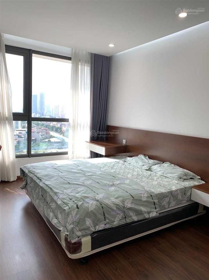 Nhà em cần cho khách thuê căn hộ 2pn + 1. nhà thiết kế nội thất cao cấp.  0942 713 *** (zalo)