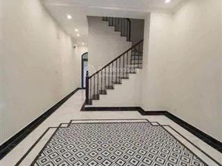 Cần bán gấp căn 48m2 hoàn thiện full 5 tầng giá 7,55 tỷ đã có sổ đỏ. về ở hoặc cho thuê được ngay