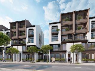 Chuyển nhượng căn 138m2, đối diện toà chung cư, giá 16 tỷ cả xây. vị trí đẹp nhất dự án.