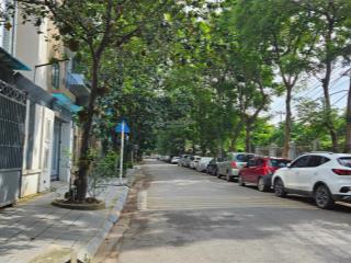 Bán nhà 3 tầng phân lô mễ trì 70m2 nhỉnh 23 tỷ  vị trí đẹp xây toà nhà vp đẹp hết ý
