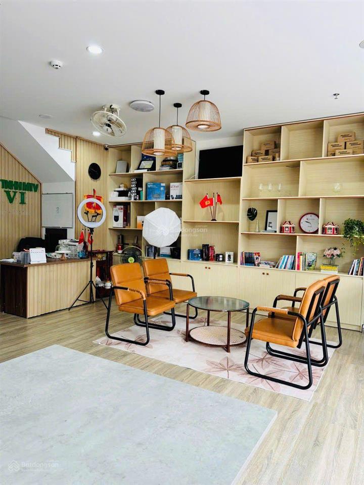 Shophouse chính chủ 150m2 giá đầu tư 3,150 tỷ kinh doanh & ở vị trí đẹp nhất khu  0945 352 ***