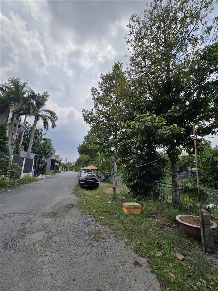 Chủ gấp bán giảm giá liên tục còn 6,5ty tl, 144,1m đất ngang 8m, đường tl43, f. bình chiểu, thủ đức