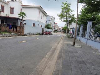 Bán lô đất 2 mặt tiền  ô tô tránh  dục tú 1  đông anh