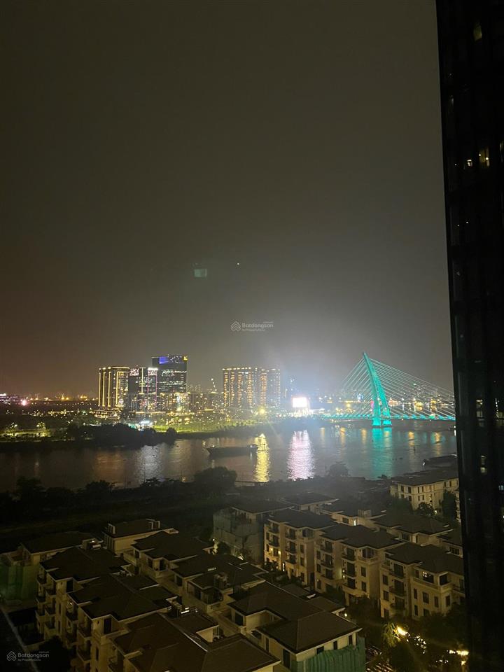 Vinhomes bason 2pn 72m có sổ view landmark