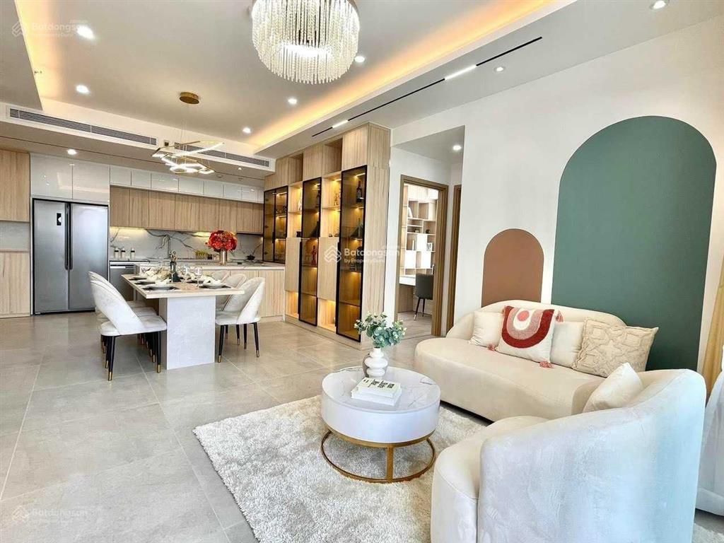 Cần tiền nên bán gấp ch nam phúc đối diện công viên nam viên, 121m2, giá 11 tỷ. 0916 376 ***