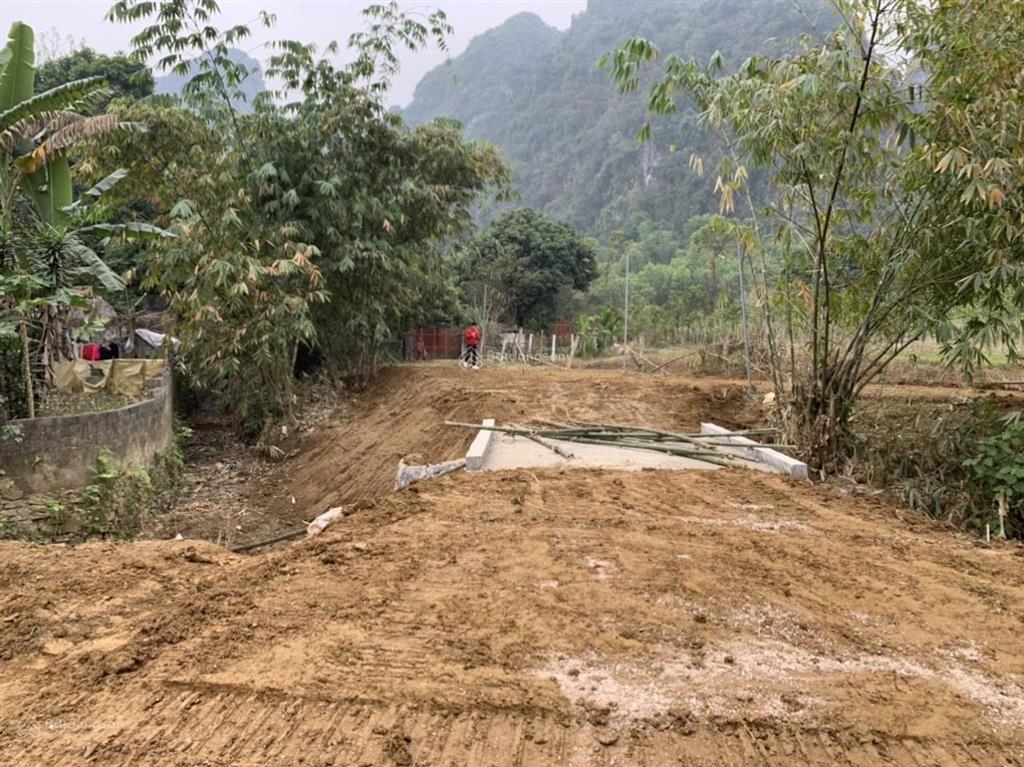 Bán đất đã có nhà tại xã thanh sơn, lương sơn, hòa bình, diện tích 820 m²