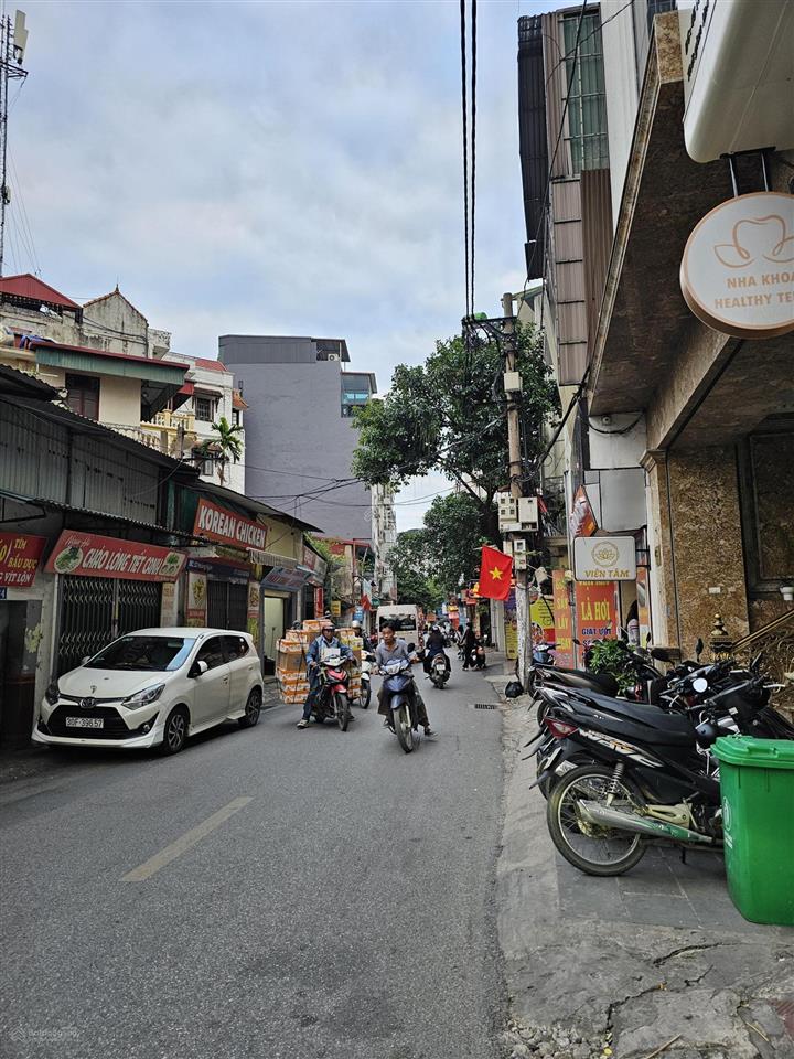 Cc bán nhà mặt phố hoàng ngân 70m2 lô góc 3 thoáng 5 tầng giá chỉ 23.9 tỷ